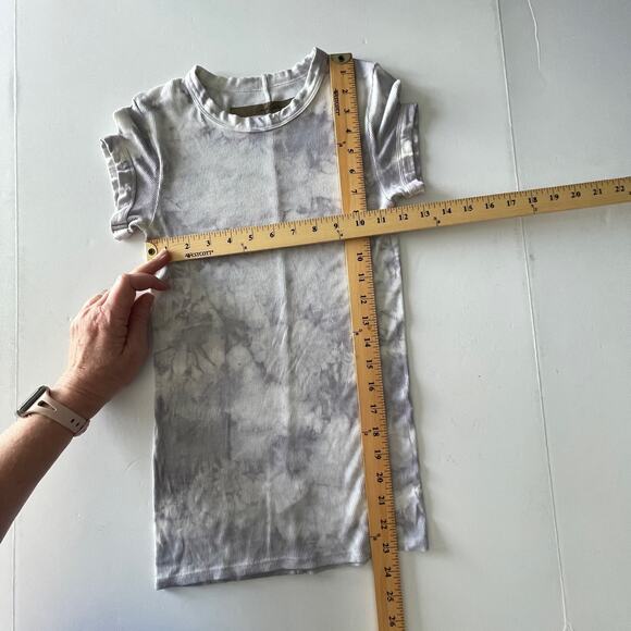 Enza Costa REVOLVE Tie Dye Viscose Silk Blend Crop Top NEW Size XS Gray, White - Picture 6 of 7